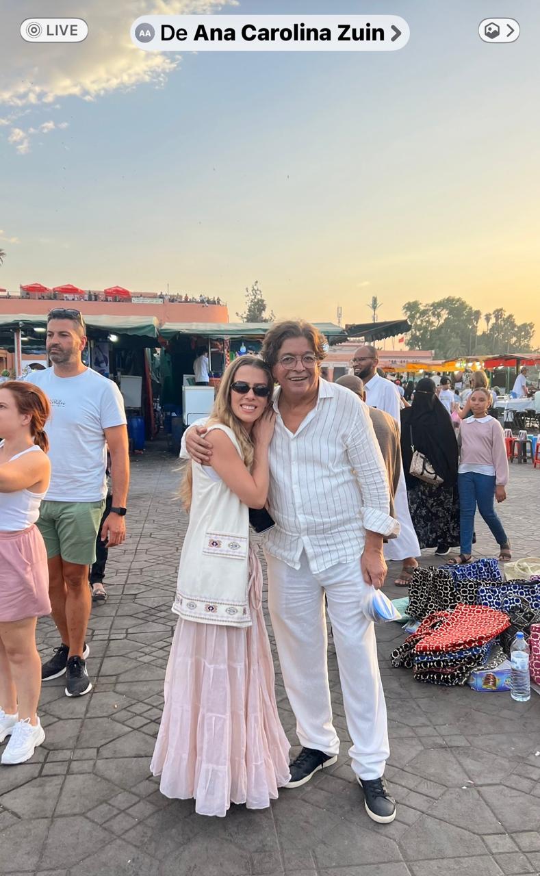 Ira Hoss Jarna in a historic Marrakesh setting
